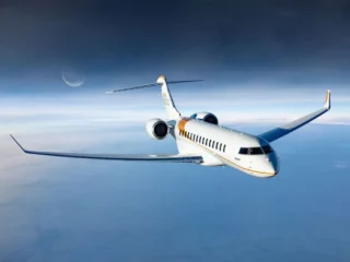Global-8000-Head-On-Range-With-Moon_1069x750